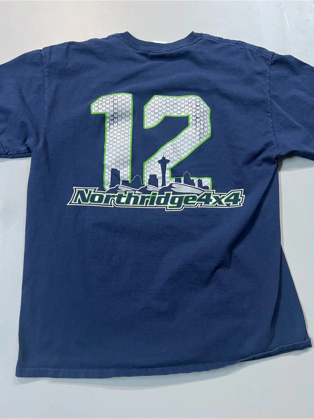 Northridge 4x4 Seattle Graphic T Shirt Men’s Large Navy Blue Gildan